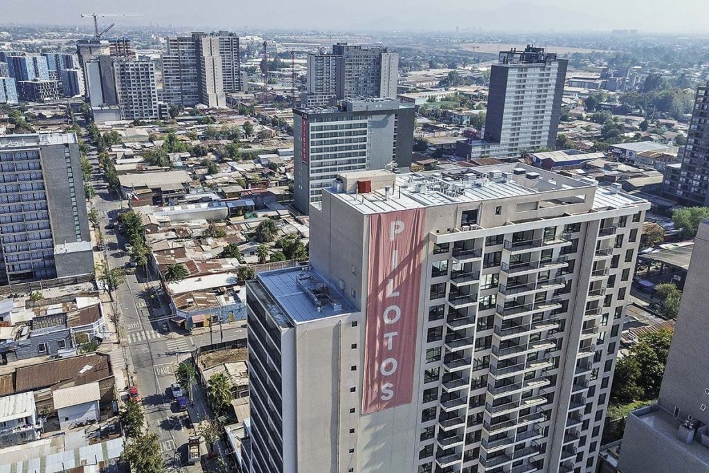 “País de arrendatarios”: el 80% de las familias chilenas ya no puede comprar una vivienda